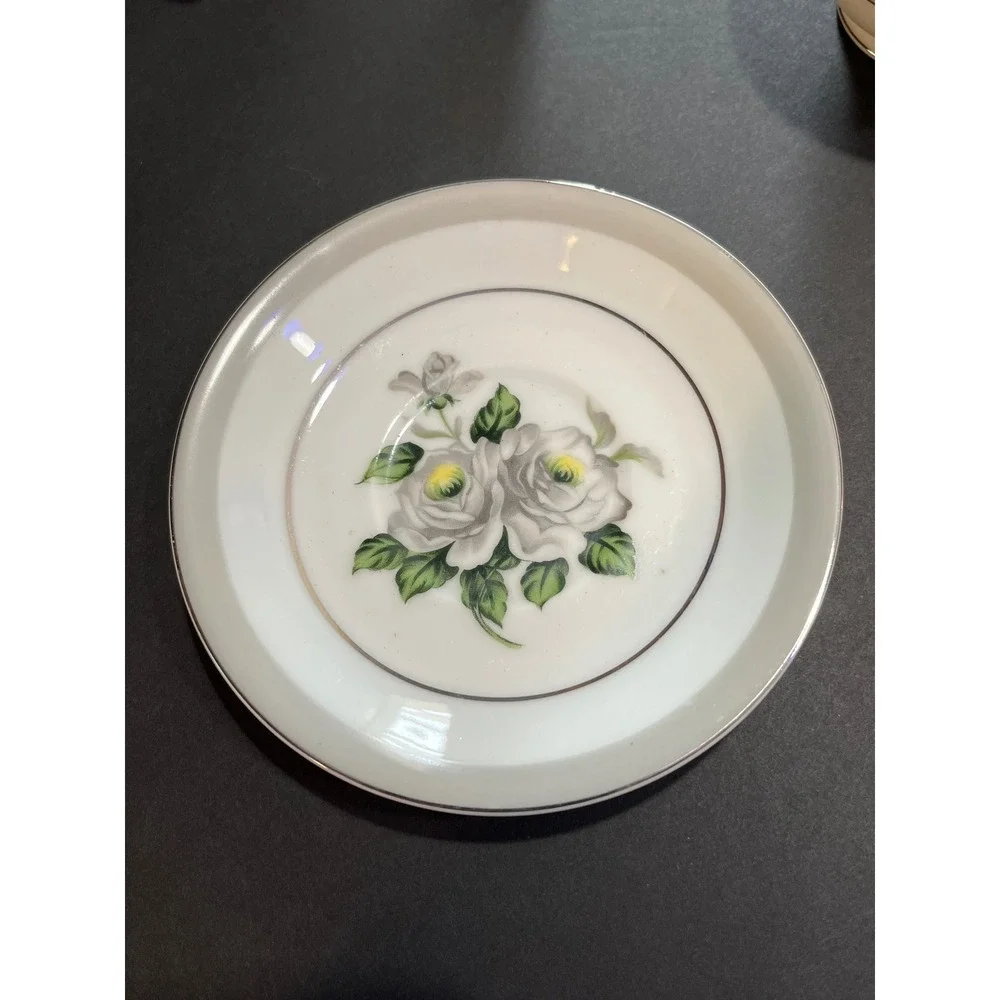Gold Coast China First Love Tea Cup Saucer Set White Rose Platinum Trim Japan